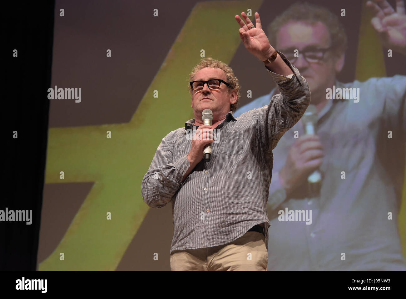 Bonn, Germania. 4 Giugno 2017.Colm Meaney (Chief Miles O'Brien in Star Trek: The Next Generation e Star Trek: Lo spazio profondo nove) al FedCon 26, in Europa la più grande Star Trek Convention, invita le celebrità e appassionati di incontrarsi in sessioni di firma e pannelli. FedCon 26 ha avuto luogo giu 2-5 2017. Credito: Markus Wissmann/Alamy Live News Foto Stock