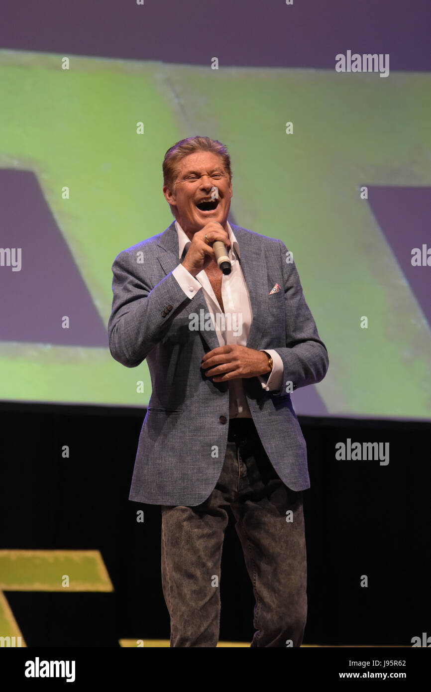 Bonn, Germania. Il 4 giugno, 2017. David Hasselhoff (Baywatch, Knight Rider) al FedCon 26, in Europa la più grande Star Trek Convention, invita le celebrità e appassionati di incontrarsi in sessioni di firma e pannelli. FedCon 26 ha avuto luogo giu 2-5 2017. Credito: Markus Wissmann/Alamy Live News Foto Stock