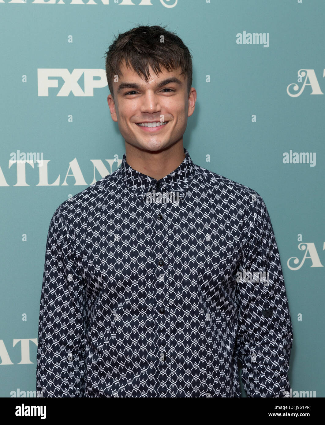 New York, Stati Uniti. 05 Giugno, 2017. New York, NY, Stati Uniti d'America - 5 Giugno 2017: Samuele Mancini assiste il Atlanta per la vostra considerazione lo screening mediante rete FX a Zankel Hall Carnegie Hall Credito: lev radin/Alamy Live News Foto Stock