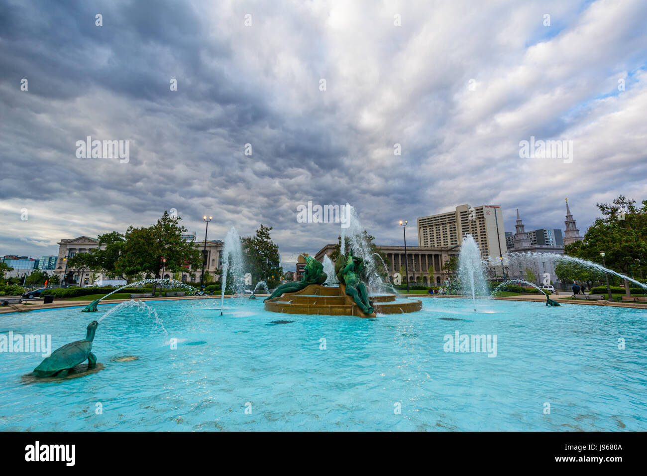 Fontana nella piazza di Logan in Philadelphia, Pennsylvania. Foto Stock