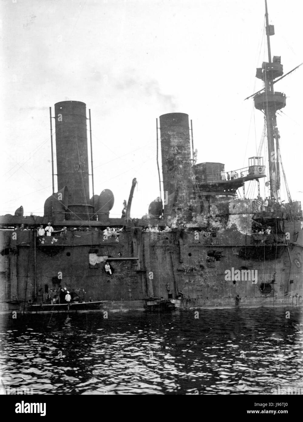 Questo titolo si riferisce ai danni causati dalla parte di Rossia, possibilmente relativi a uno specifico evento storico, disastro o conflitto che ha portato a danni fisici nell'area. Foto Stock