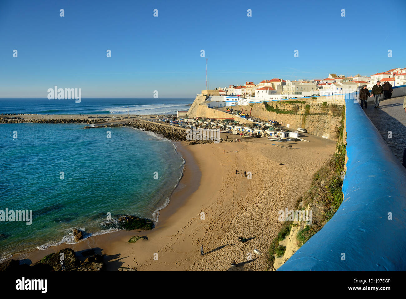 Il Villaggio Di Pescatori Di Ericeira Portogallo Foto Stock Alamy