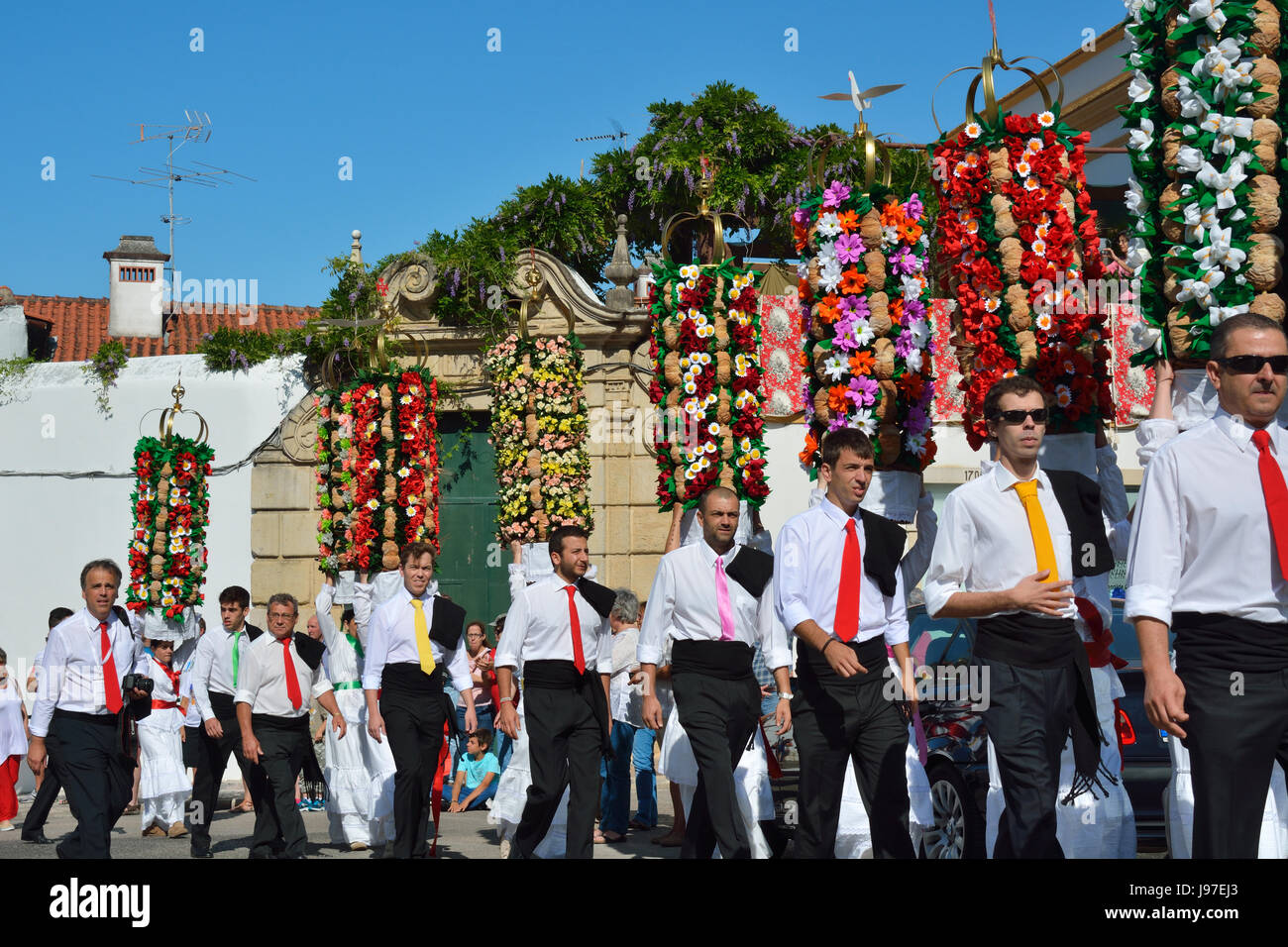La Festa dos Tabuleiros (Festival dei vassoi) di Tomar. Portogallo Foto Stock