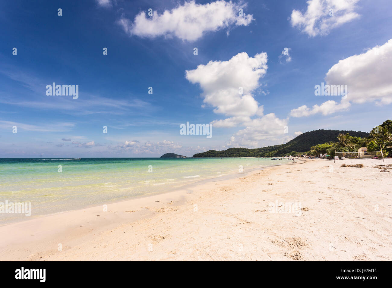 Splendide spiagge di sabbia bianca nome Bai Sao beach in l'isola di Phu Quoc in Vietnam del sud nel Golfo di Thailandia. Foto Stock