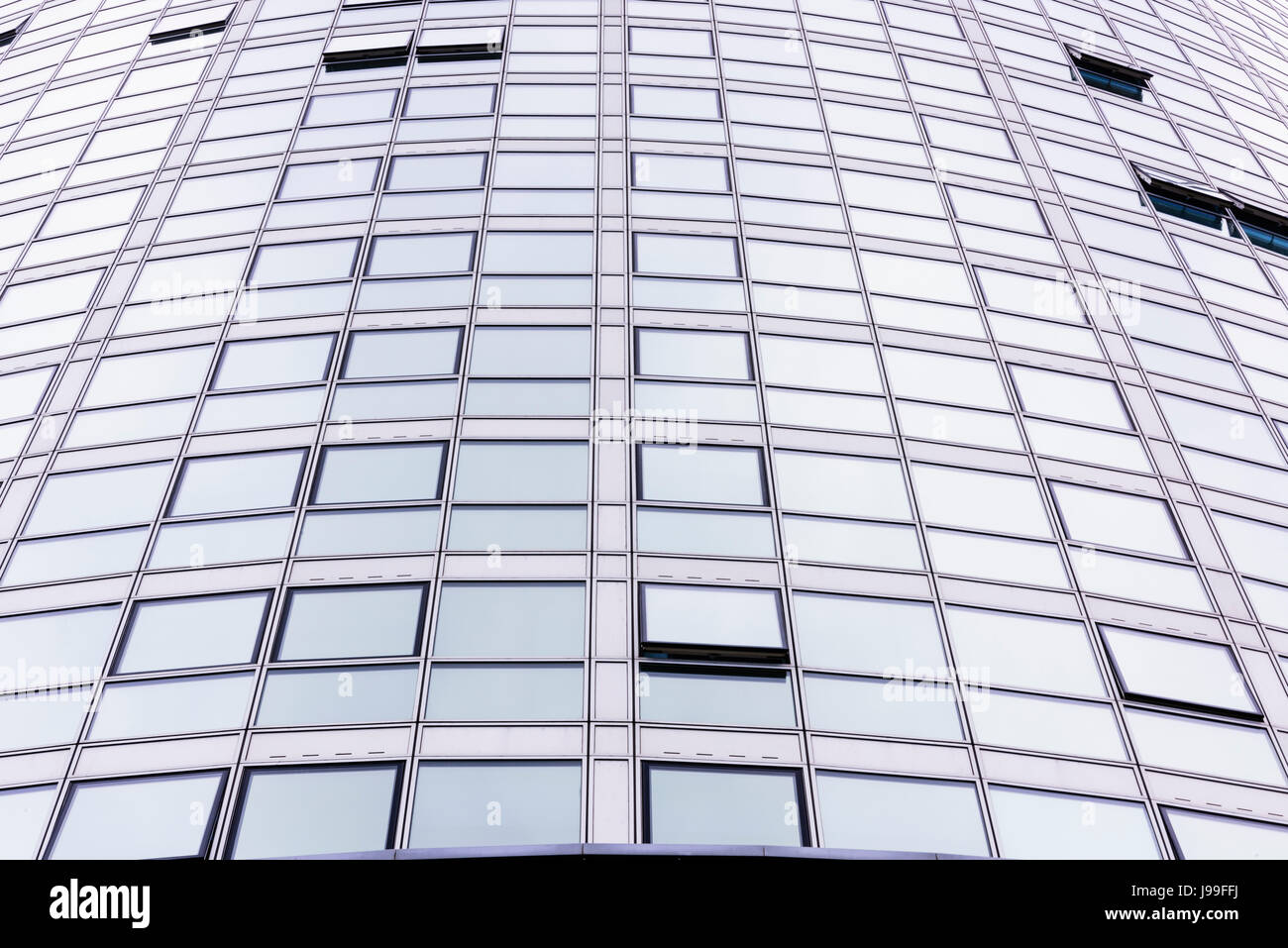 Il 85m Obel multi-storey apartment building, Belfast, Irlanda del Nord, il più alto edificio in Irlanda. Foto Stock