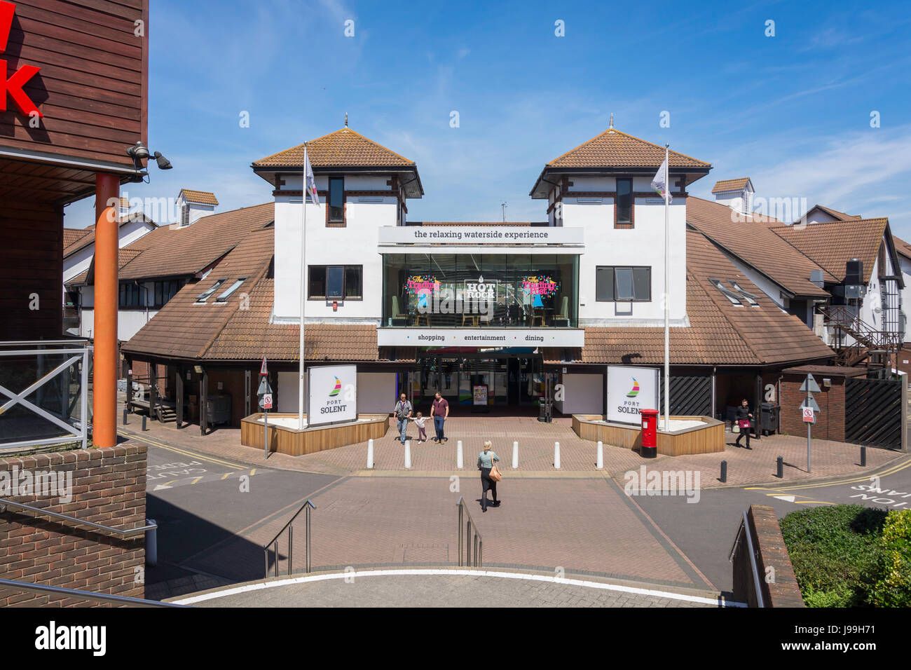 Ingresso a Port Solent Marina, Portsmouth, Hampshire, Inghilterra, Regno Unito Foto Stock