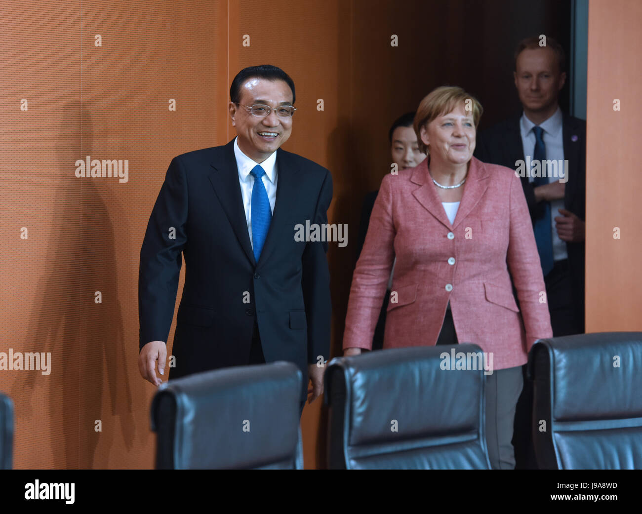 Berlino, Germania. 31 Maggio, 2017. Il premier cinese LI Keqiang tiene colloqui con il Cancelliere tedesco Angela Merkel durante una riunione annuale tra i capi dei governi dei due paesi a Berlino, capitale della Germania, maggio 31, 2017. Credito: Rao Aimin/Xinhua/Alamy Live News Foto Stock