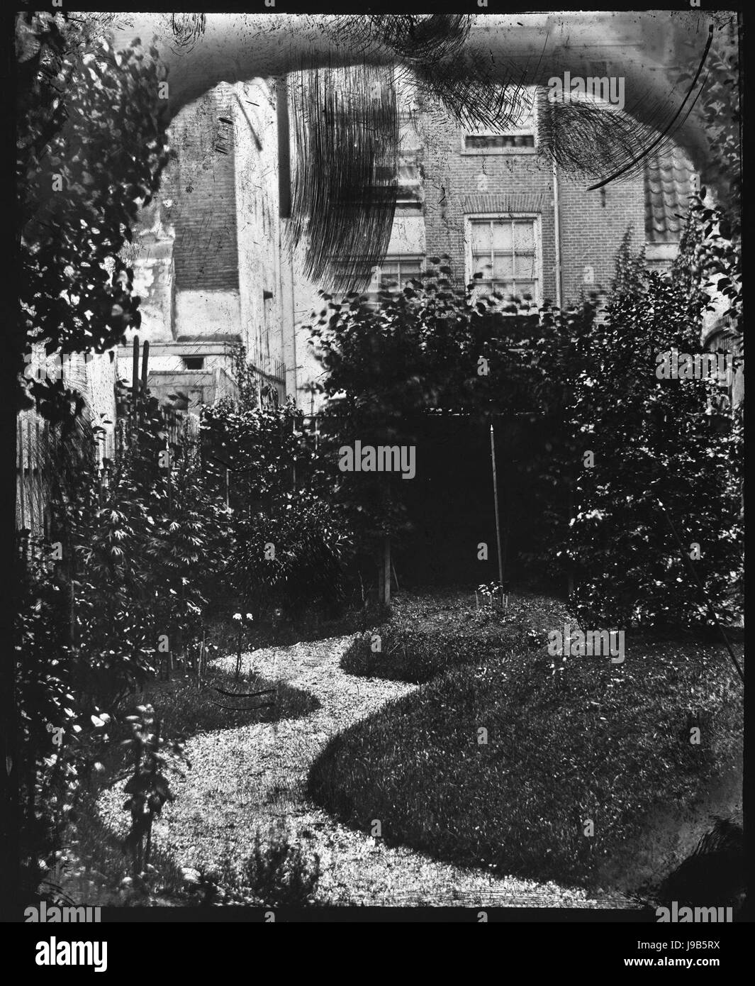 Tuin familie Lalleman, Tuin gezien naar achterzijde, 1860 1870 (max res) Foto Stock