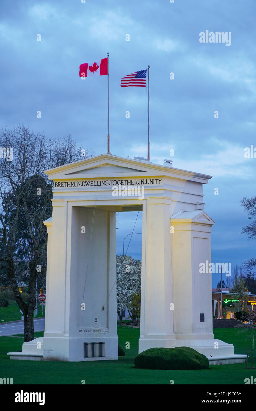 Stati Uniti - confine canadese vicino a Vancouver - Canada Foto Stock