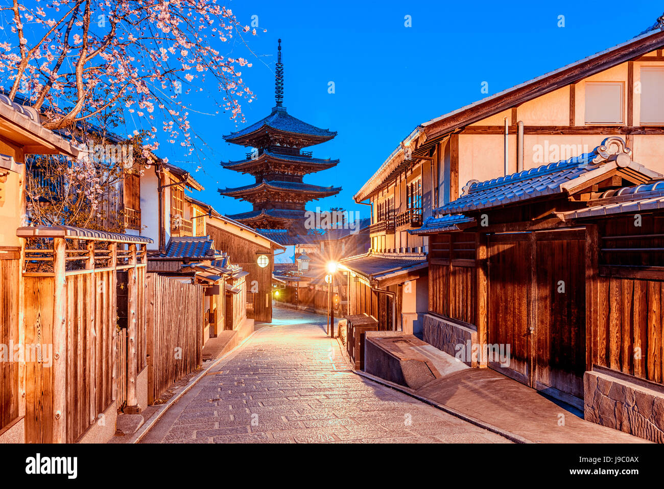Kyoto, Giappone presso il santuario Yasaka. Foto Stock