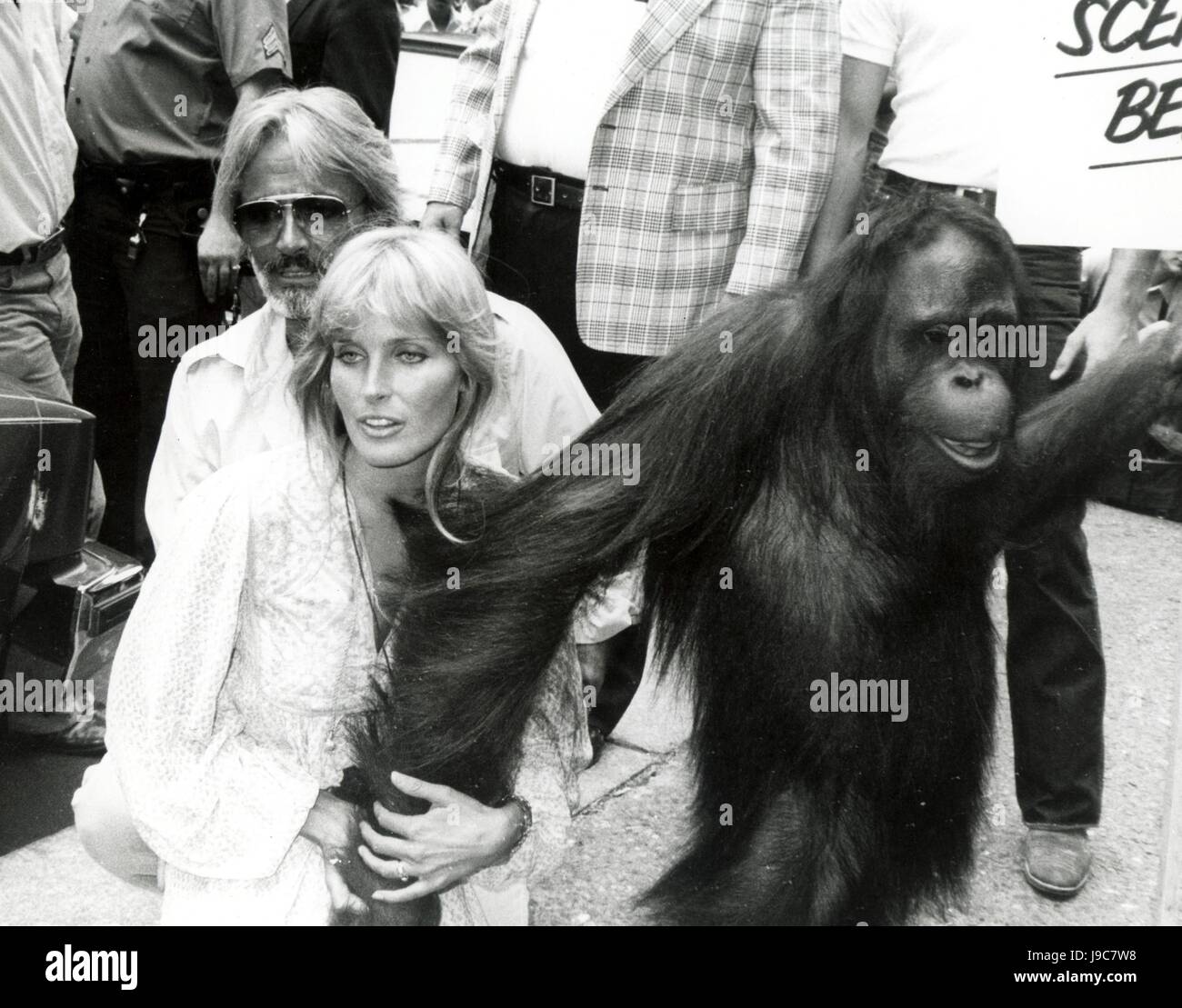 RTMcbride / MediaPunch BO E JOHN DEREK Luglio 22, 1981 Tarzan l'APE MAN PREMERE CONFERANCE NEW YORK CITY CREDIT TUTTI GLI USI Foto Stock