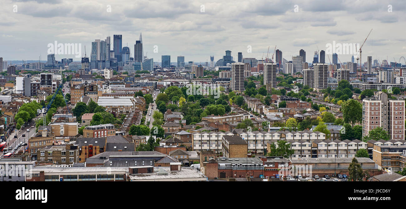 La città di Londra vista da Dalston, a nord di Londra, Regno Unito Foto Stock