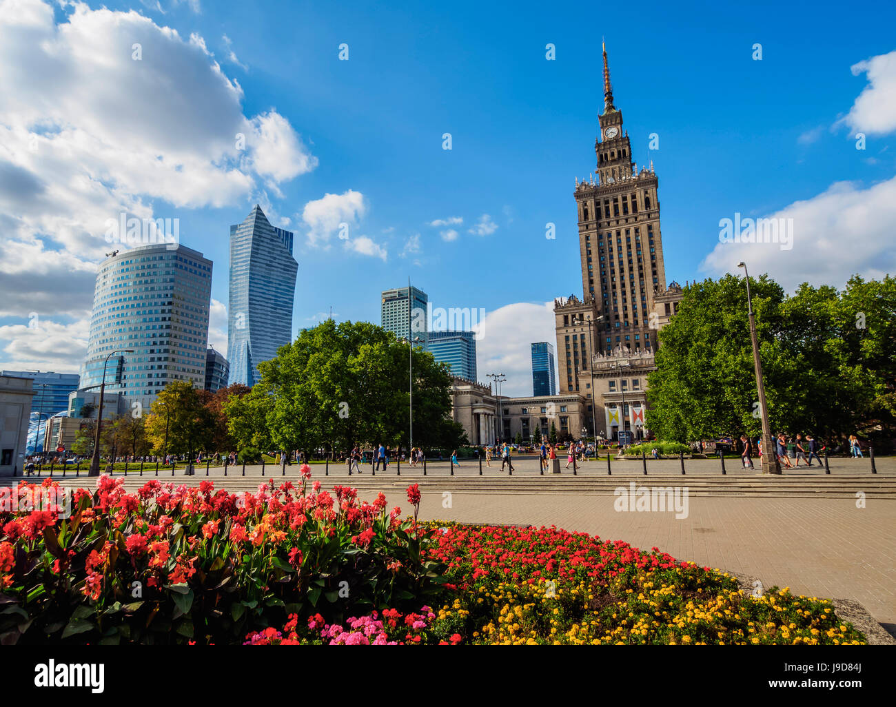 Grattacieli con il palazzo della cultura e della scienza, centro città, Varsavia, Masovian voivodato, Polonia, Europa Foto Stock