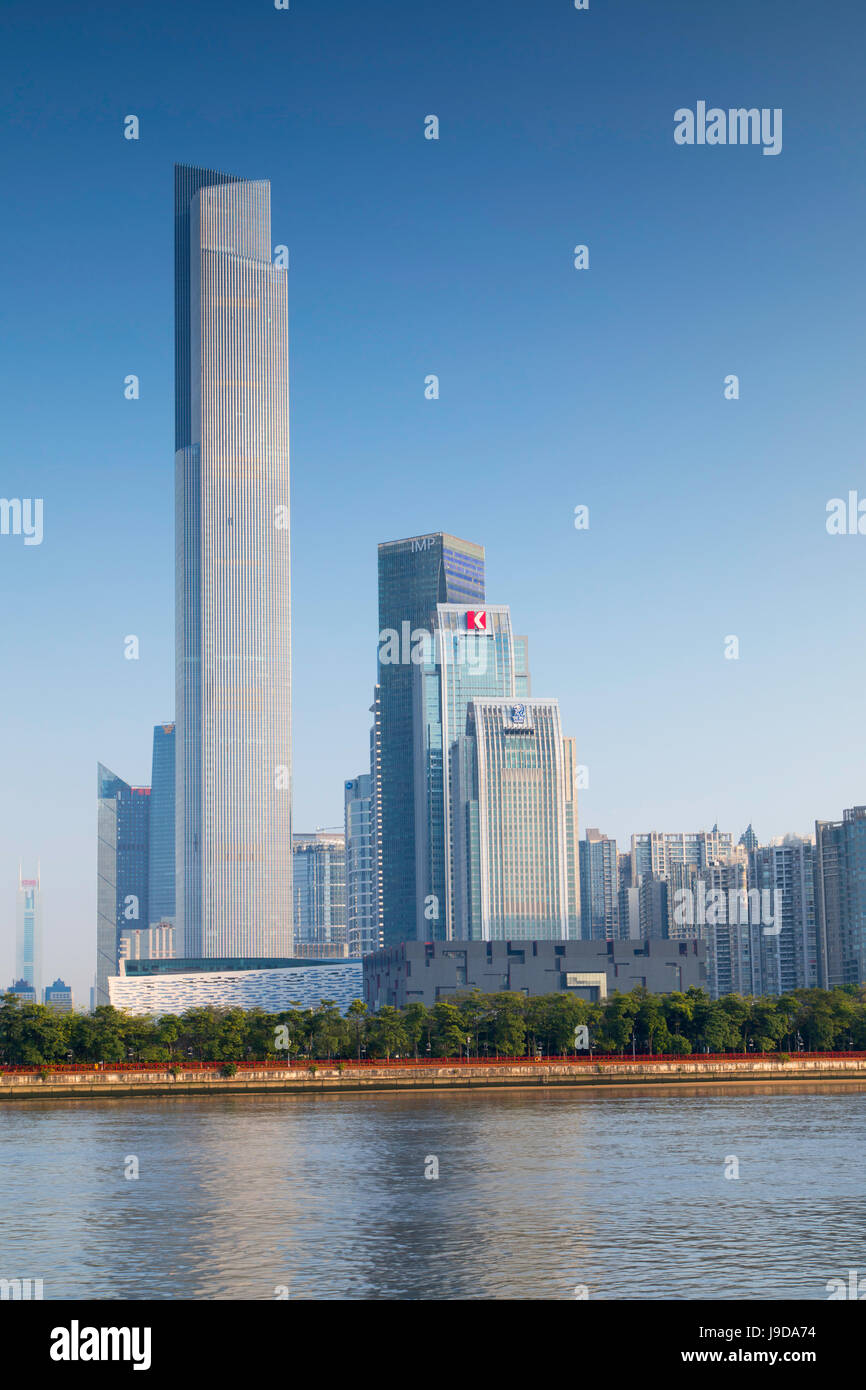 CTF Finance Centre (il mondo il settimo edificio più alto nel 2017 a 530m), Tianhe di Guangzhou, Guangdong, Cina e Asia Foto Stock