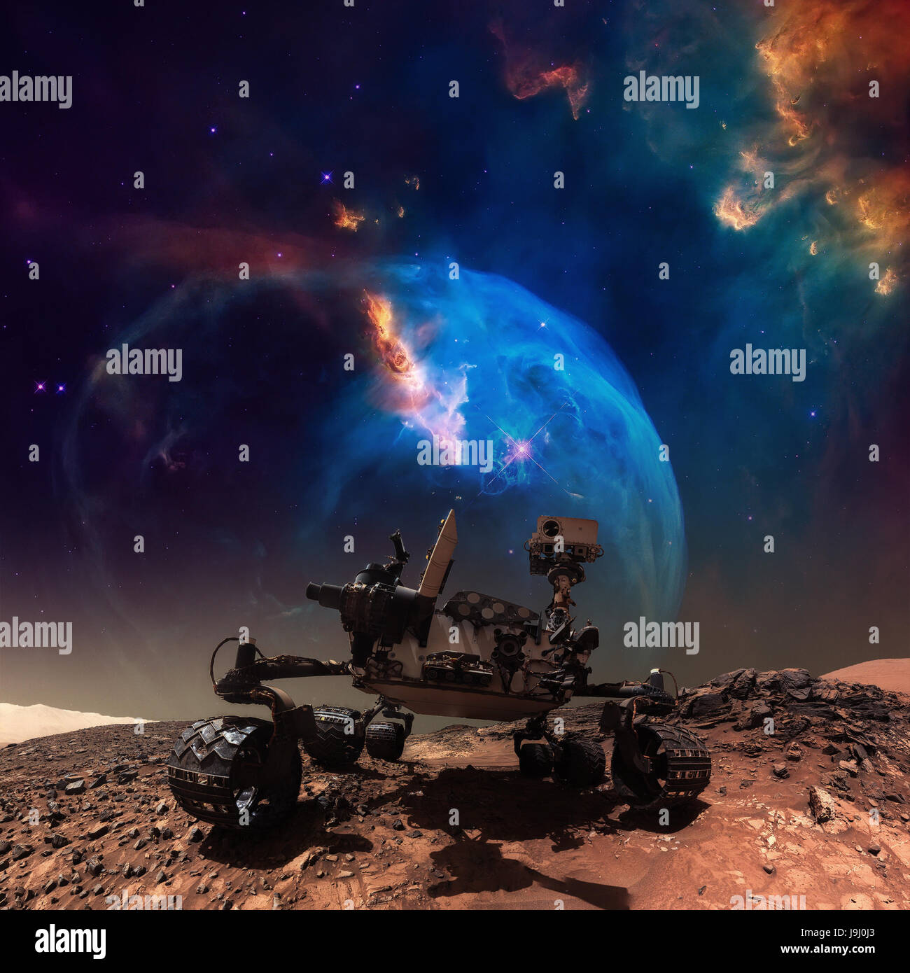 Curiosità rover esplorando la superficie di Marte. Gli elementi di questa immagine fornita dalla NASA. Foto Stock