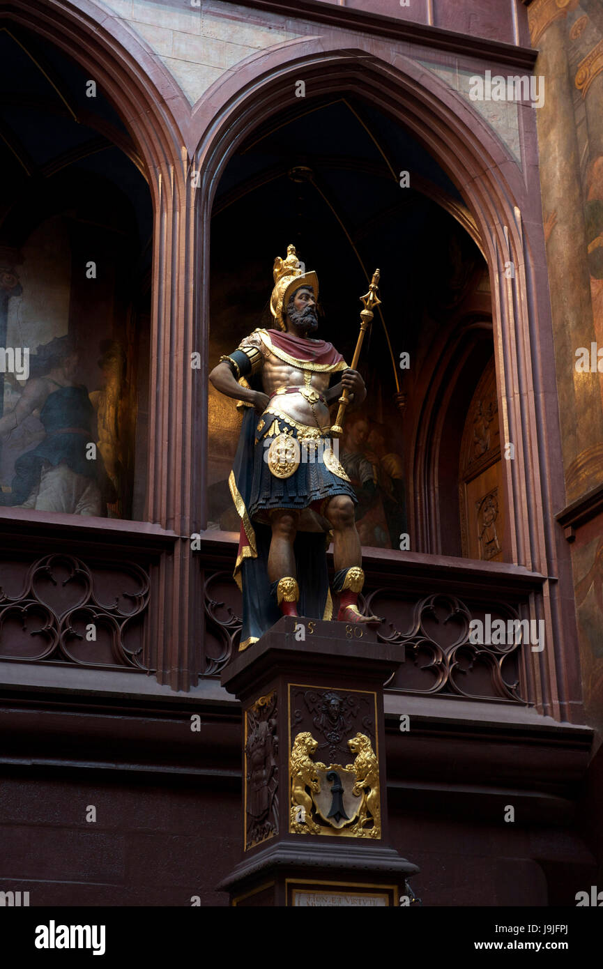 La Svizzera, Basilea, Marktplatz (piazza del mercato), municipio (Rathaus), statua di Lucius Munatius Plancus nel municipio Foto Stock