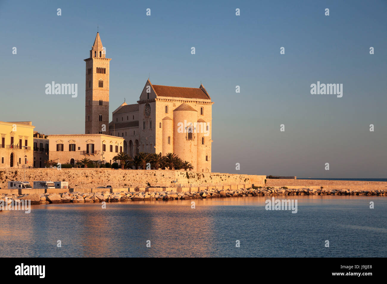 La cattedrale di San Nicola Pellegrino, Trani, le Murge, provincia di Barletta-Andria-Trani, Puglia, Italia Foto Stock