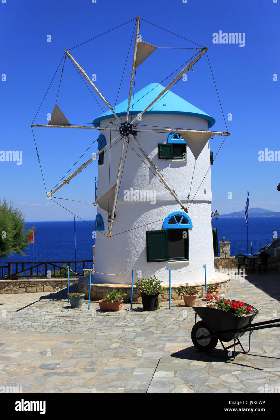 Il greco tradizionale mulino sul Capo Skinari, Zante Island, Grecia Foto Stock