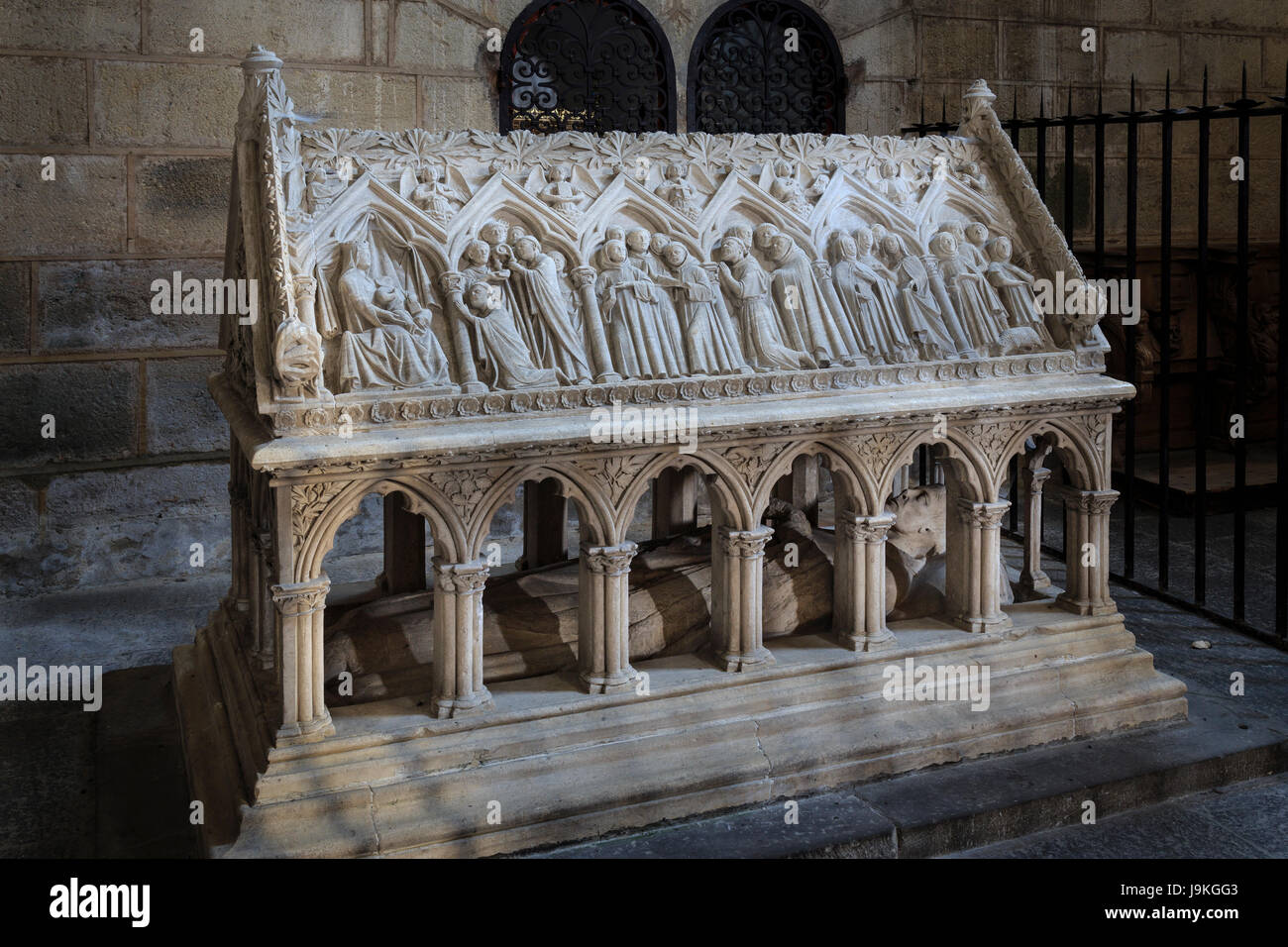 Francia, Correze, Aubazine, Saint Etienne abbey, la chiesa, la tomba di Saint Etienne Foto Stock