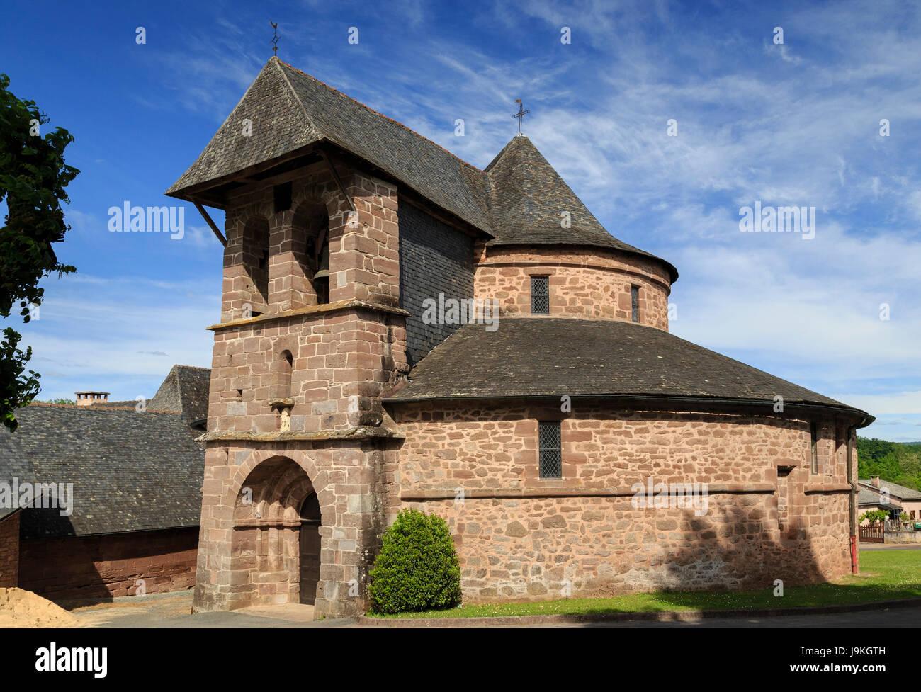 Francia, Correze, Saint Bonnet la riviere, chiesa rotonda ispirata al Santo Sepolcro Foto Stock