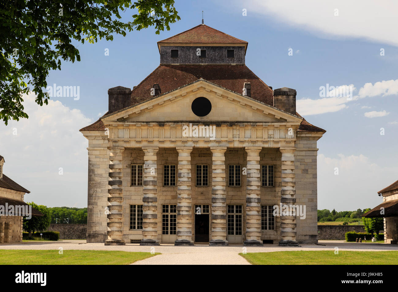 Francia, Doubs, Arc et Senans, Saline Reali di Arc et Senans, classificato come patrimonio mondiale dall'UNESCO, la casa del direttore Foto Stock