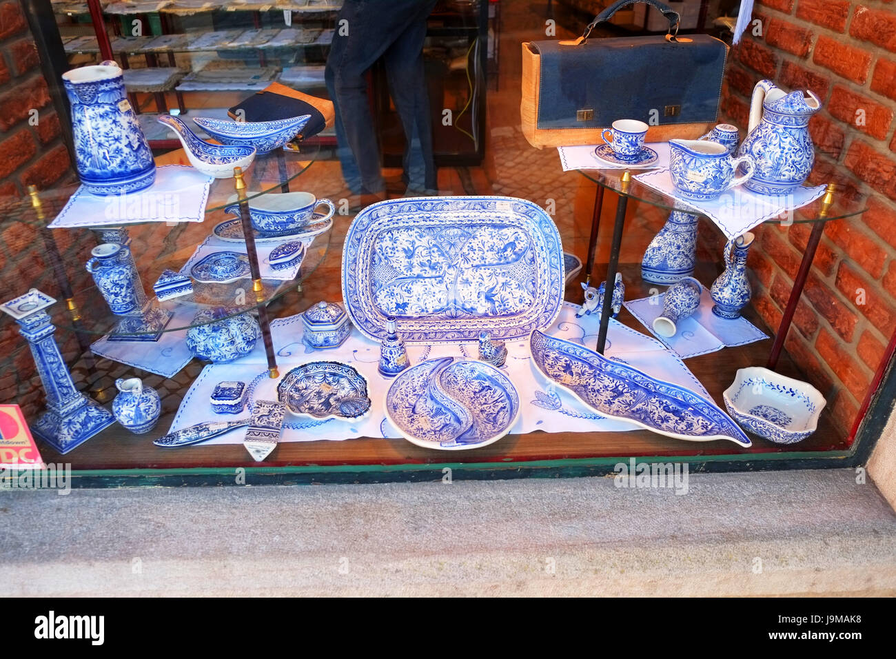Sintra Portogallo blu e bianco negozio di ceramiche Foto Stock