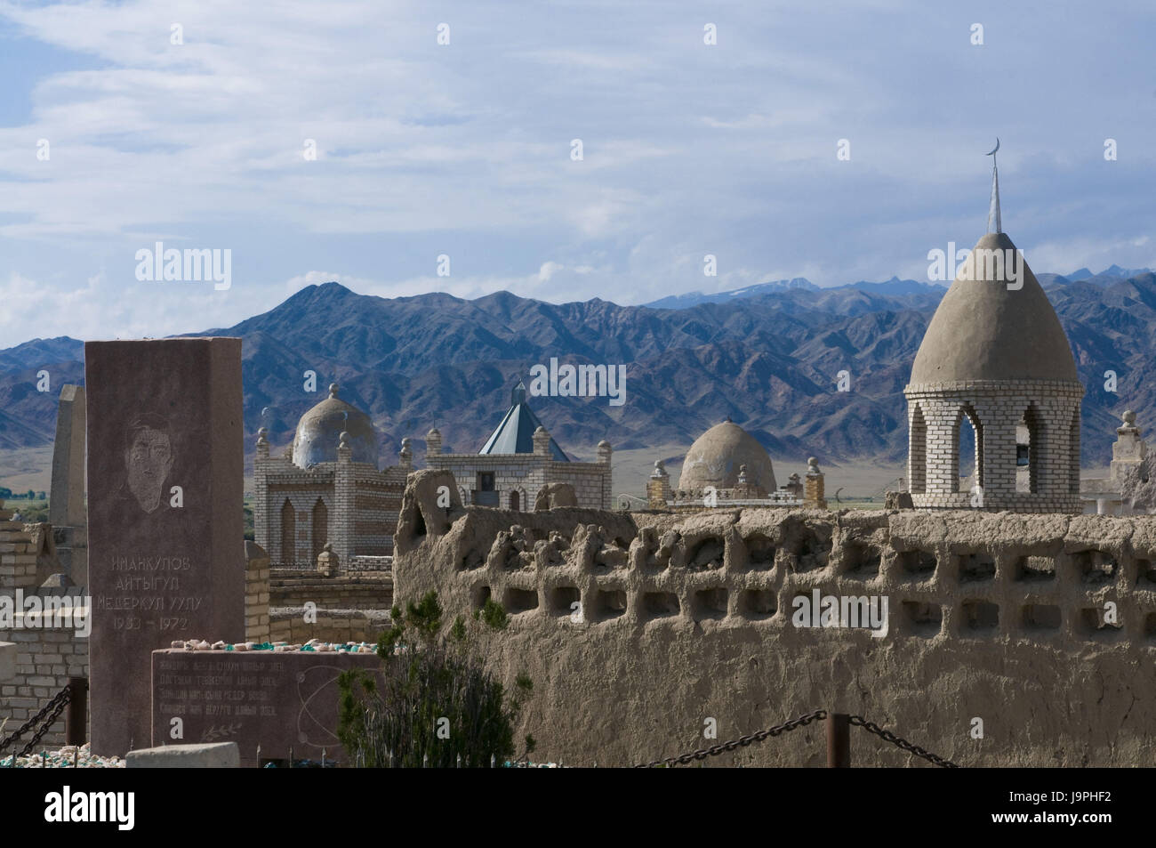 Cimitero musulmano,tra Bishkek e song Köl,Kirghizistan, Foto Stock