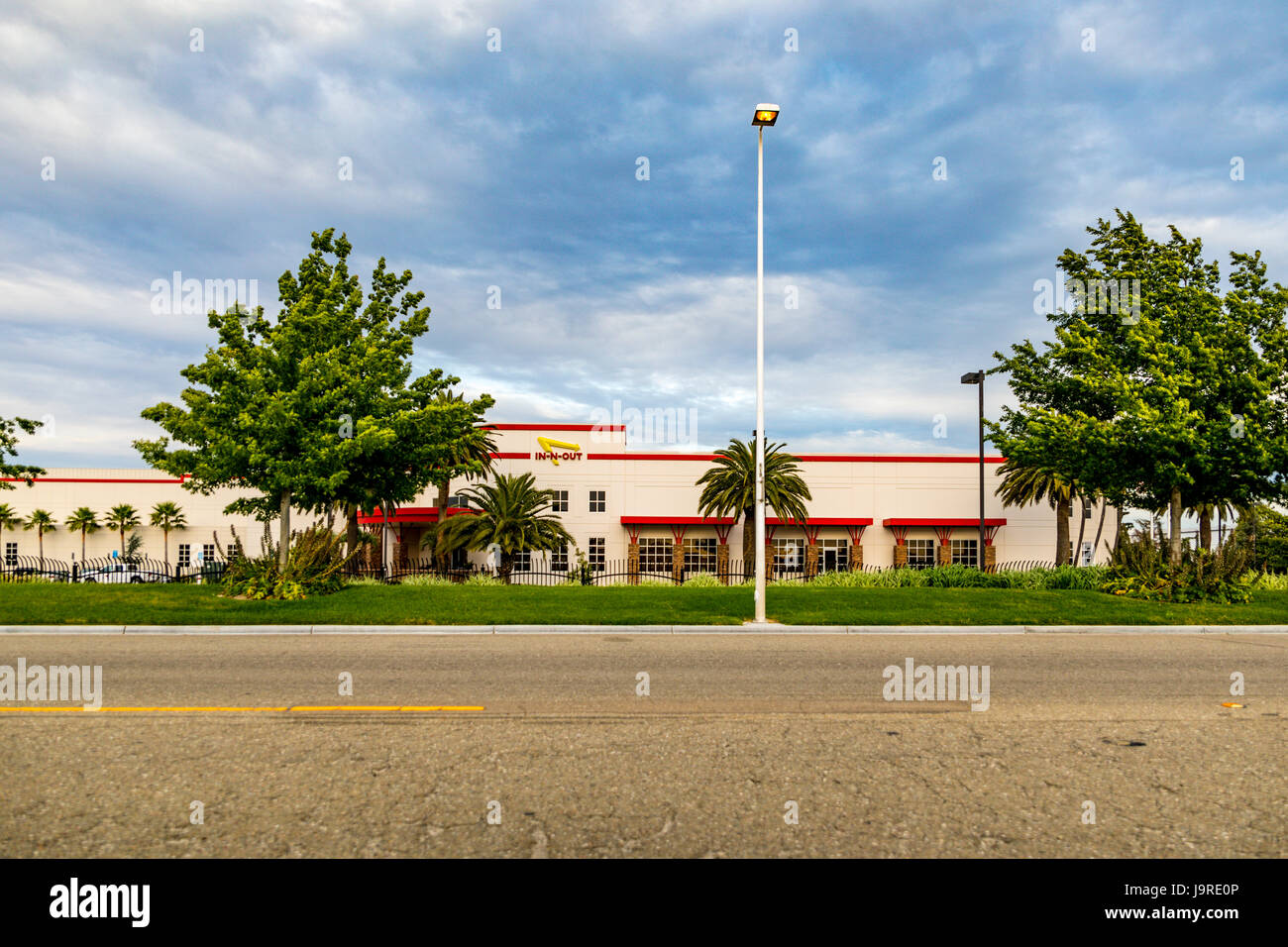 L'In-N-Out hamburger centro di distribuzione in Lathrop California Foto Stock