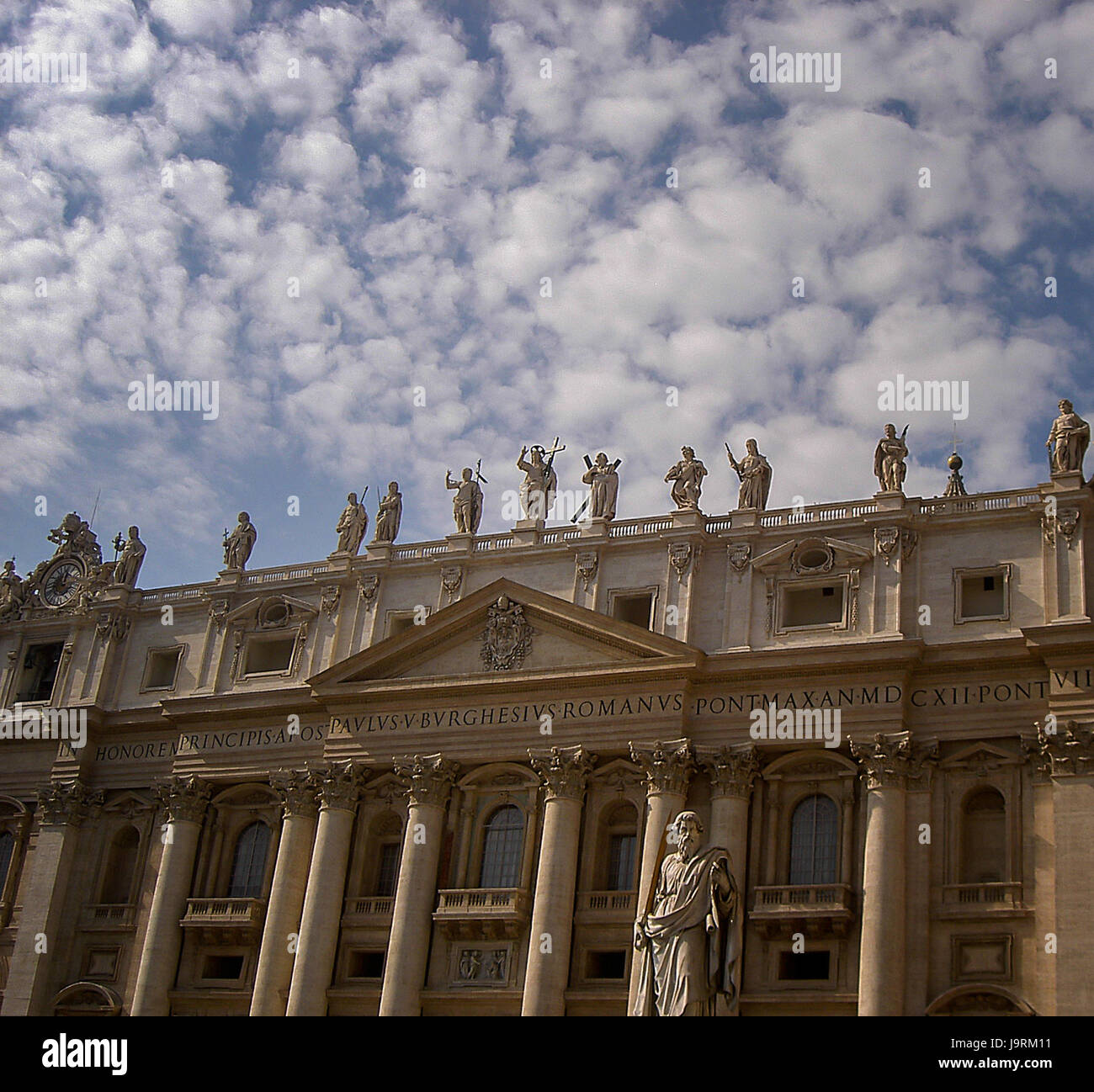 Vaticano tetto-linea su una caduta beautiiful giorno Foto Stock