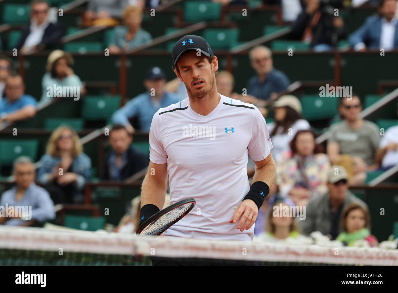 Parigi, Francia. 03 Giugno, 2017. Scottish giocatore di tennis Andy Murray è in azione durante la sua partita nel terzo round della ATP Open di Francia del Roland Garros vs Argentina di giocatore di tennis Juan Martin Del Potro giu 3, 2017 a Parigi, Francia. - Credit: Yan Lerval/Alamy Live News Foto Stock