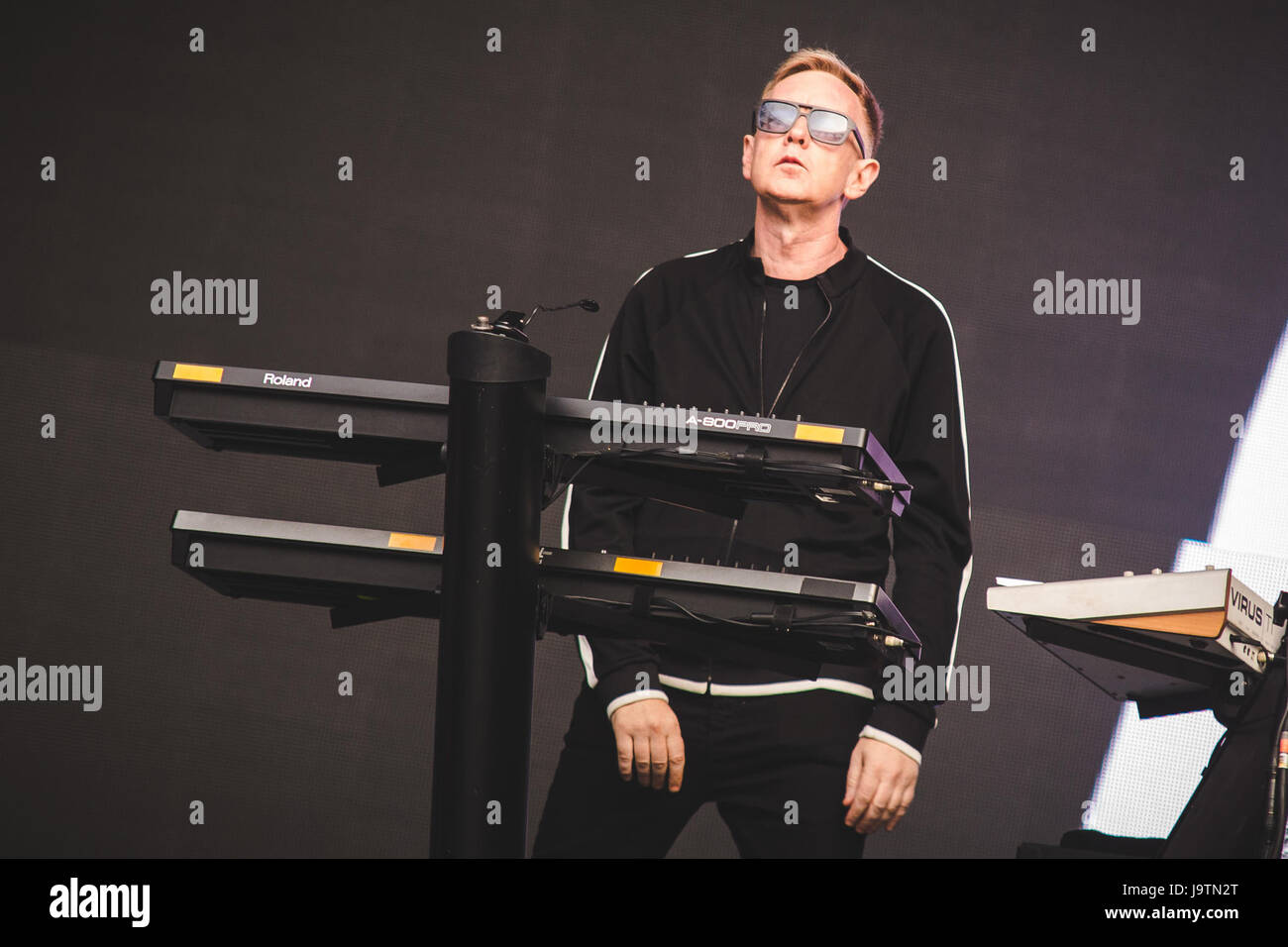 Londra, Regno Unito. Il 3 giugno, 2017. Dave Gahan, Martin Gore e Andy Fletcher del British elctronic Band Depeche Mode, eseguire presso il London Stadium sul solo UK Data di loro 2017 "acquavite" tour globale di credito: Myles Wright/ZUMA filo/Alamy Live News Foto Stock