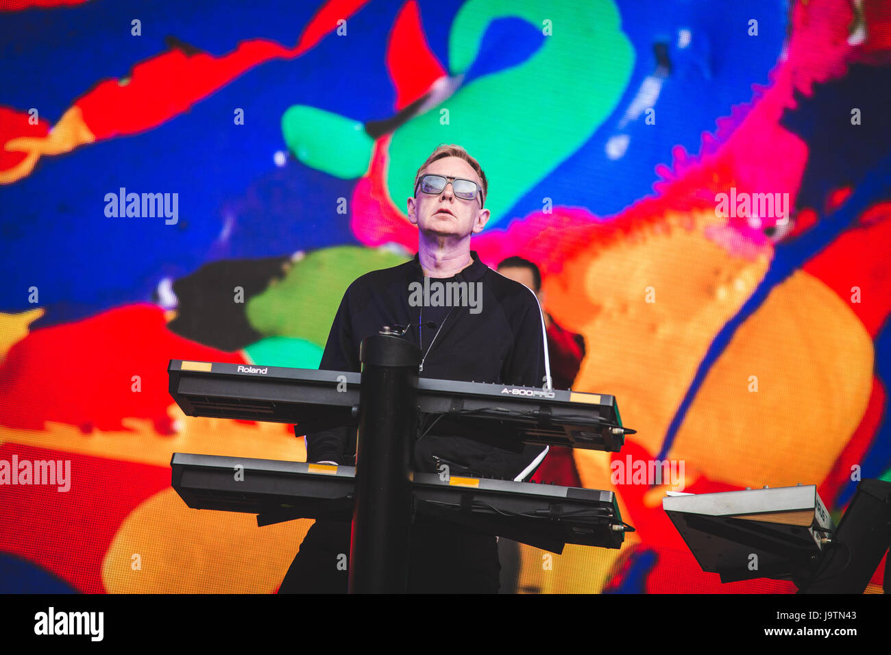 Londra, Regno Unito. Il 3 giugno, 2017. Dave Gahan, Martin Gore e Andy Fletcher del British elctronic Band Depeche Mode, eseguire presso il London Stadium sul solo UK Data di loro 2017 "acquavite" tour globale di credito: Myles Wright/ZUMA filo/Alamy Live News Foto Stock