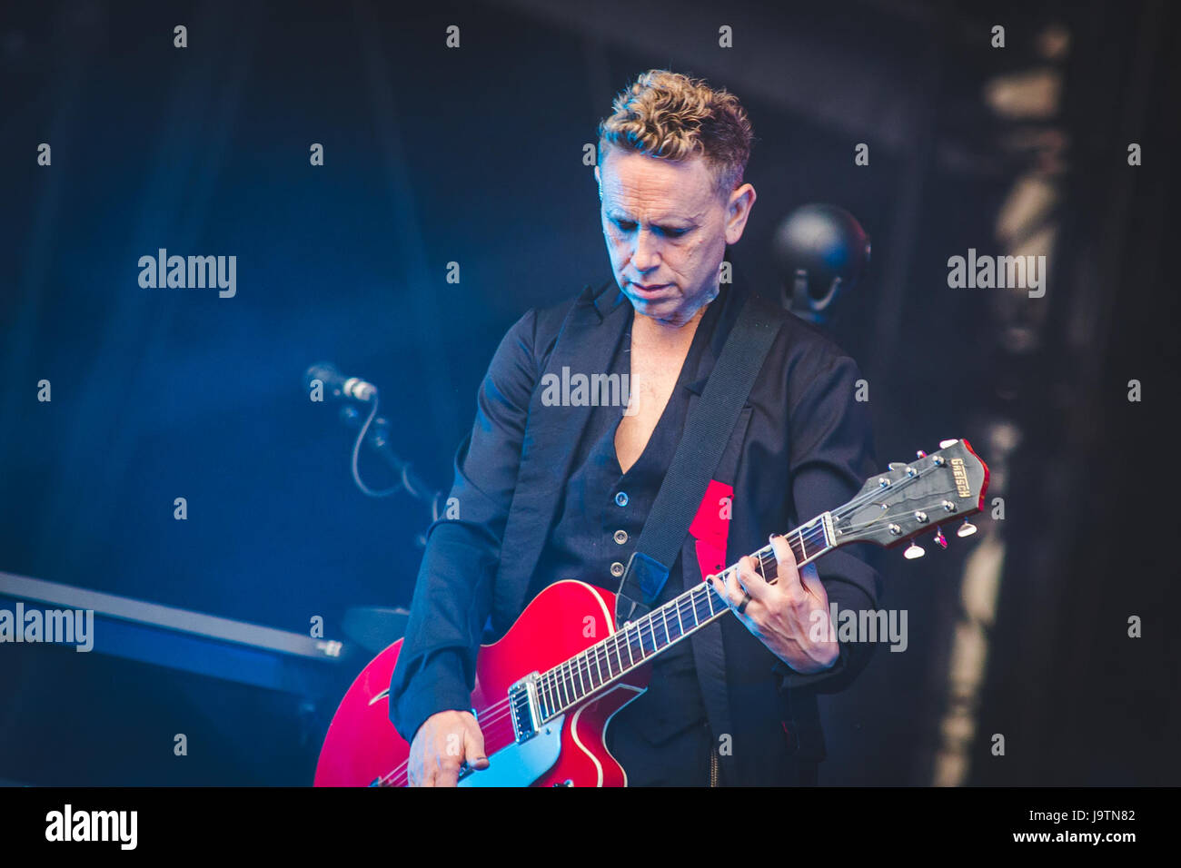 Londra, Regno Unito. Il 3 giugno, 2017. Dave Gahan, Martin Gore e Andy Fletcher del British elctronic Band Depeche Mode, eseguire presso il London Stadium sul solo UK Data di loro 2017 "acquavite" tour globale di credito: Myles Wright/ZUMA filo/Alamy Live News Foto Stock