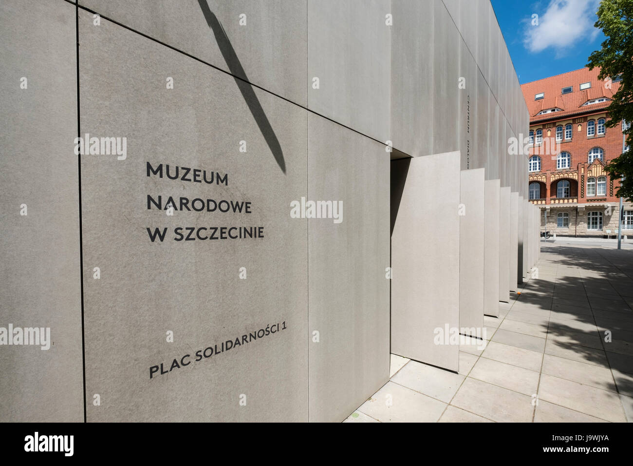 Vista del Museo Nazionale di Szczecin - La finestra di dialogo Centro sconvolgimenti che visualizza i punti controversi legati alla storia recente di Szczecin, P Foto Stock