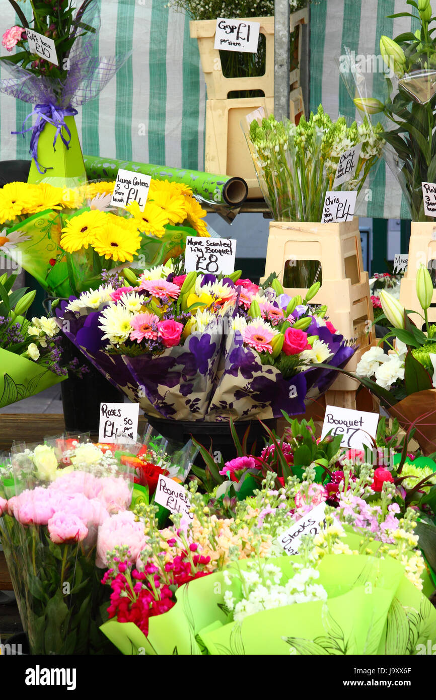 Giorno di mercato a Wetherby vicino a Leeds, Yorkshire. Foto Stock