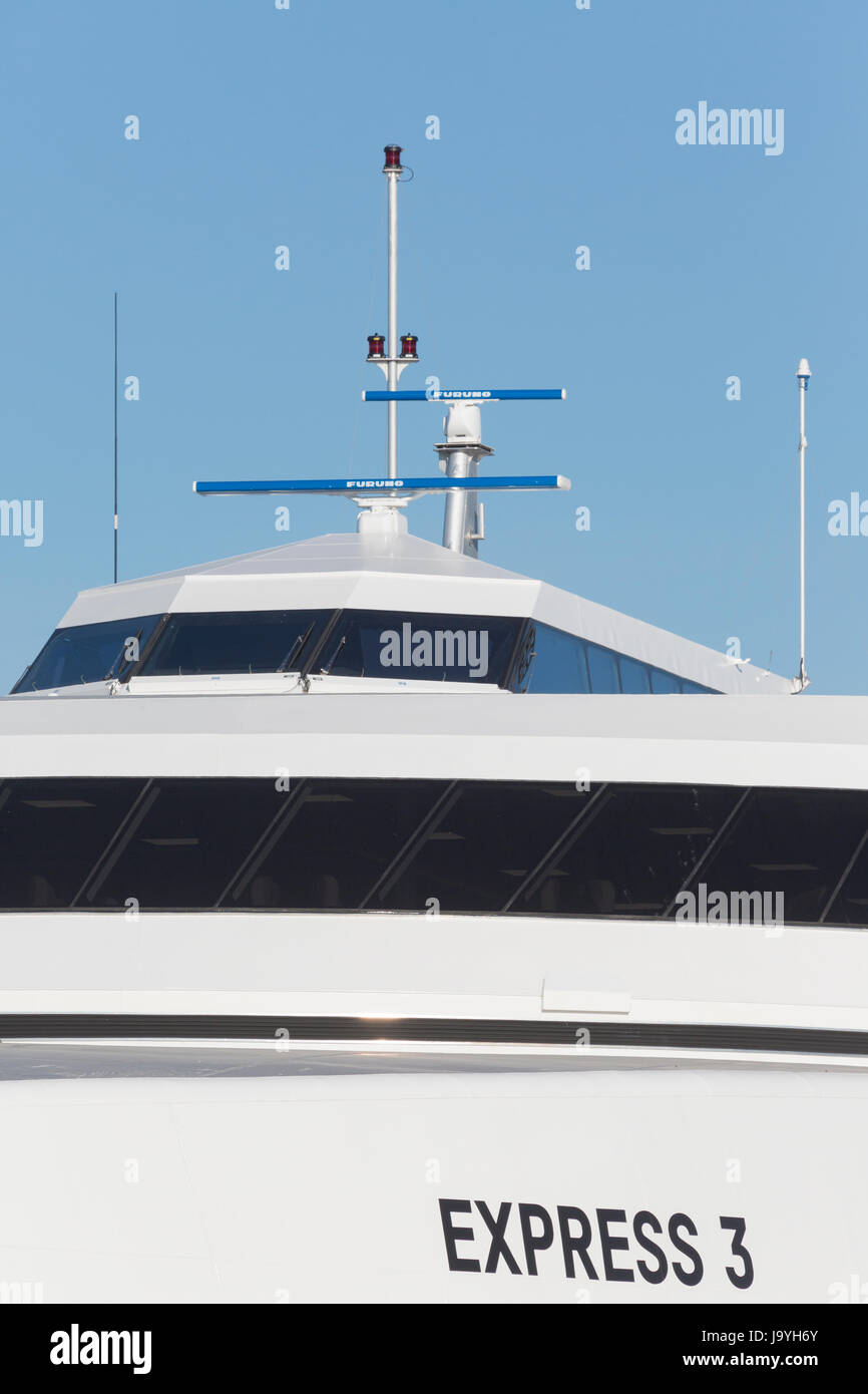 Il 2017-costruito catamarano Incat Express 3 catturato al suo homeport Aarhus nei giorni dopo il viaggio di consegna dalla Tasmania. Foto Stock