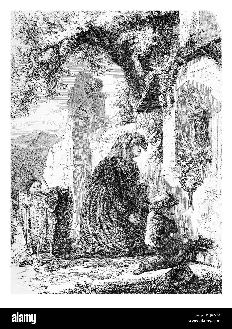 Pregando vedova accompagnati da bambini, si inginocchia davanti a una piccola cappella rurale con Maria Santissima statua, incisione vintage Foto Stock
