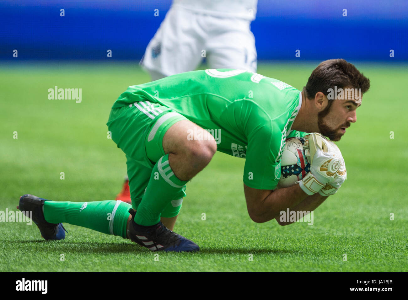 Vancouver, Canada. Il 3 giugno 2017. Il portiere Alec Kann (25) di Atlanta del regno, effettuare un salvataggio. Vancouver sconfitta Atlanta 3-1. Vancouver Whitecaps vs Atlanta Regno BC Place Stadium. © Gerry Rousseau/Alamy Live News Foto Stock