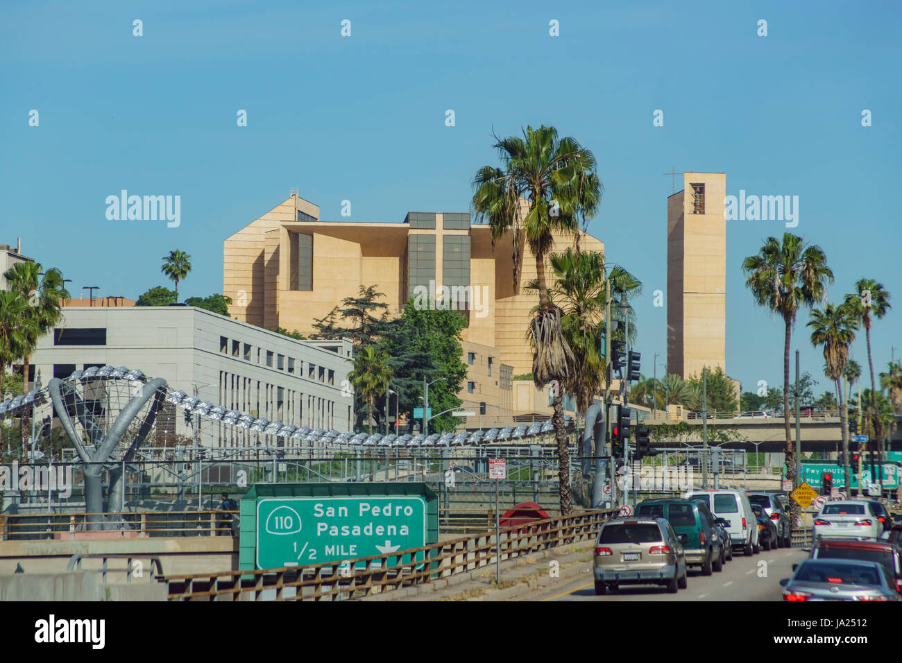 Los Angeles, Apr 11: vista esterna della Cattedrale di Nostra Signora degli Angeli il Apr 11, 2017 a Los Angeles Foto Stock