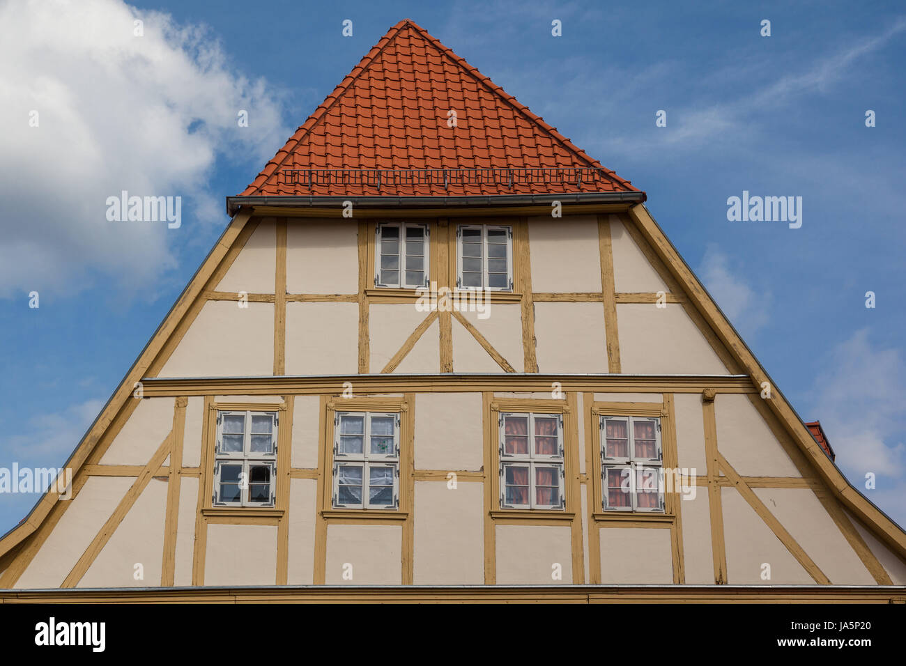 Casa, edificio storico, finestra, oblò, abbaino, riquadro, frame-lavoro, Foto Stock