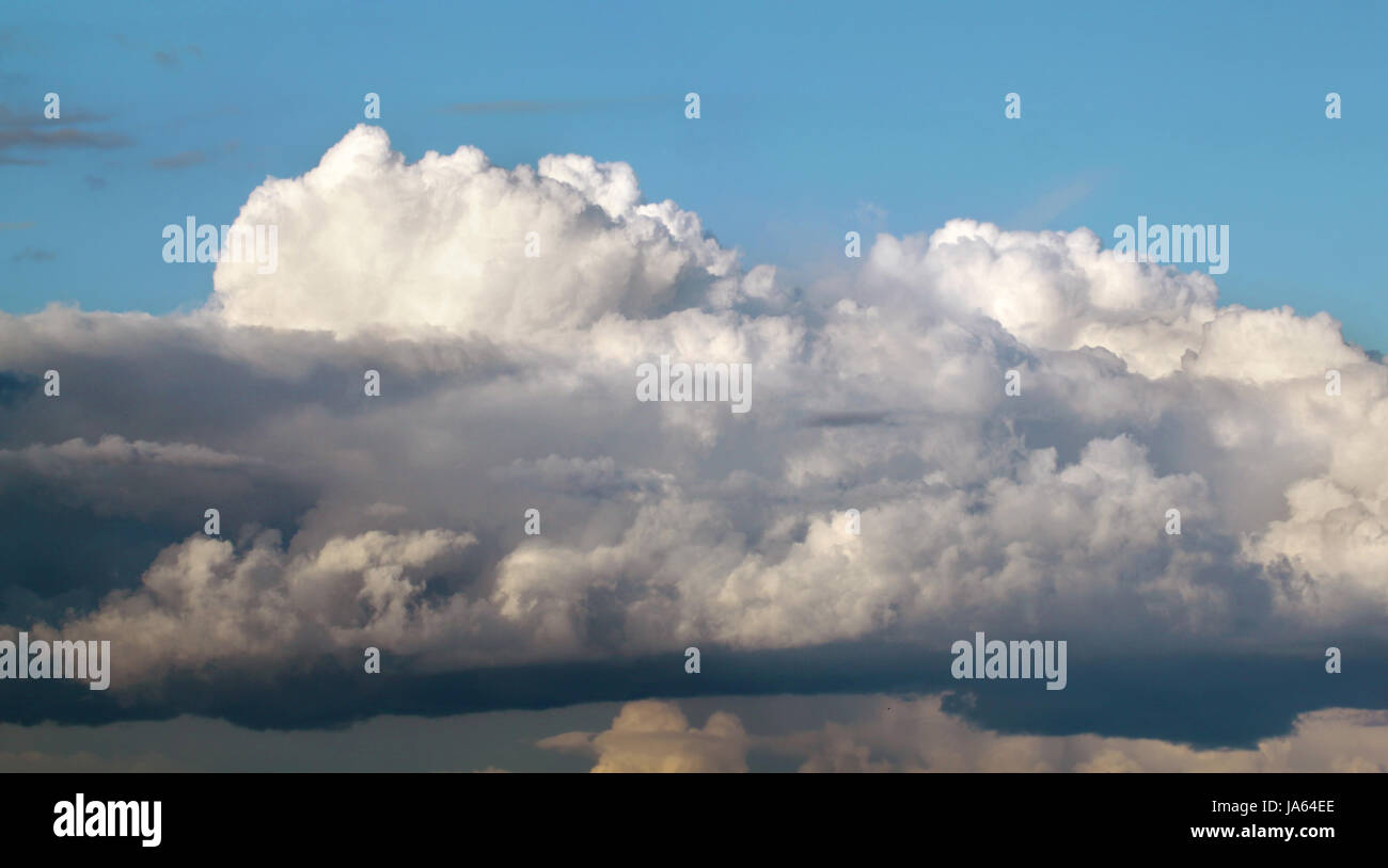 Nero, swarthy, jetblack, nero profondo, meteo, scuro, Storm, pioggia, gale, Fiume, Foto Stock