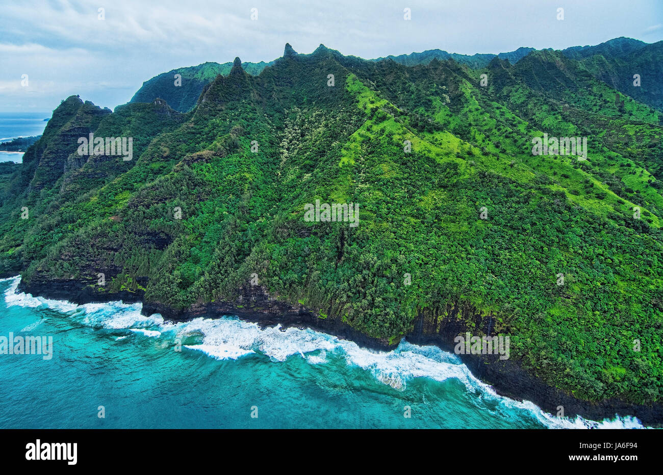 Kauai Hawaii antenna dalla elicottero del fiato Na Costa Poai riva dal di sopra Foto Stock
