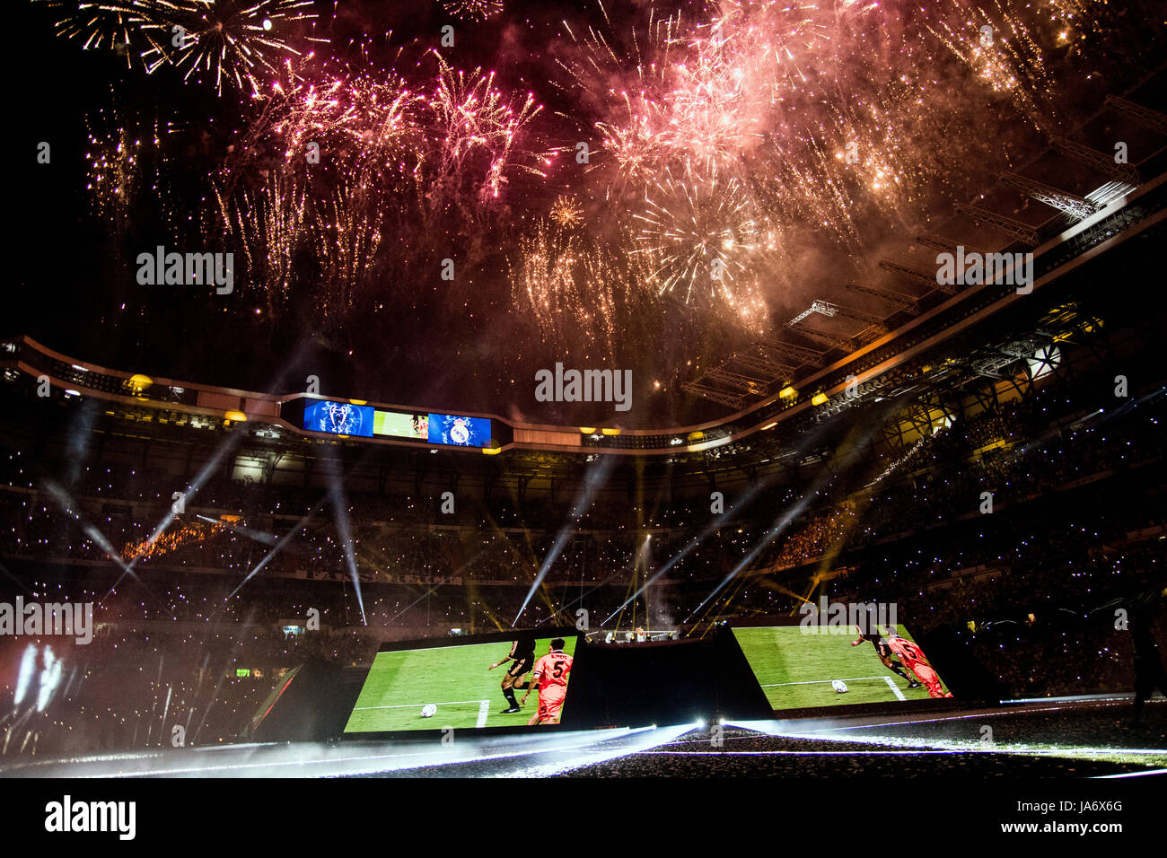 Madrid, Spagna. Il 4 giugno, 2017. Real Madrid Stadio Santiago Bernabeu durante la celebrazione della XII Champions League titolo di Madrid in Spagna. Credito: Marcos del Mazo/Alamy Live News Foto Stock