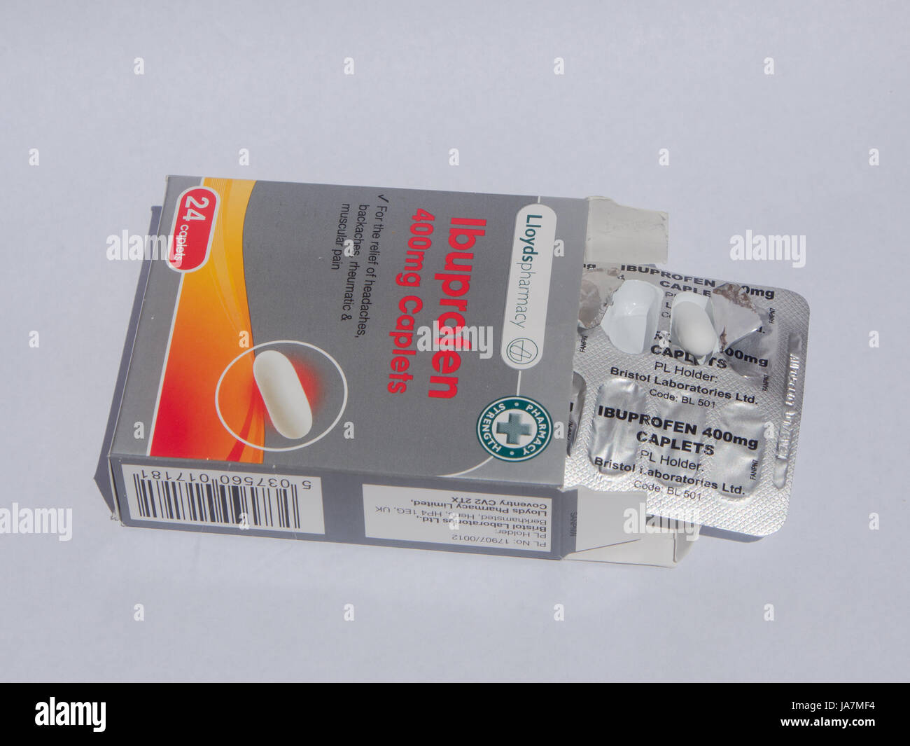 Un pacchetto di ibuprofene non steroidei anti infiammatorie antidolorifici Foto Stock