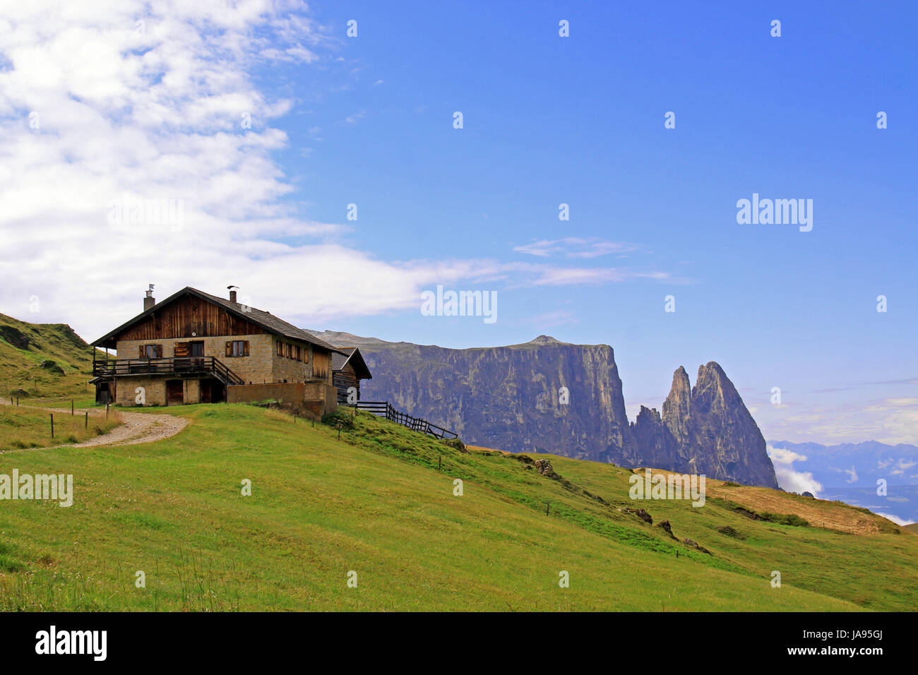 Dolomiti alto adige, agriturismo, Homestead, blu, Dolomiti, Alpi alp, sud Foto Stock
