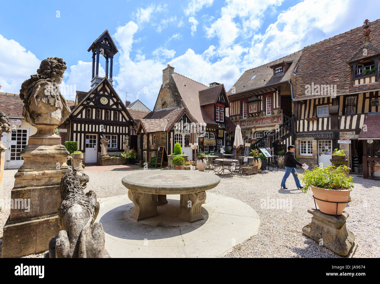 Francia, Calvados, Dives sur Mer, l'Hostellerie Guillaume le conquerant (Guglielmo il Conquistatore) o il villaggio d'arte Foto Stock