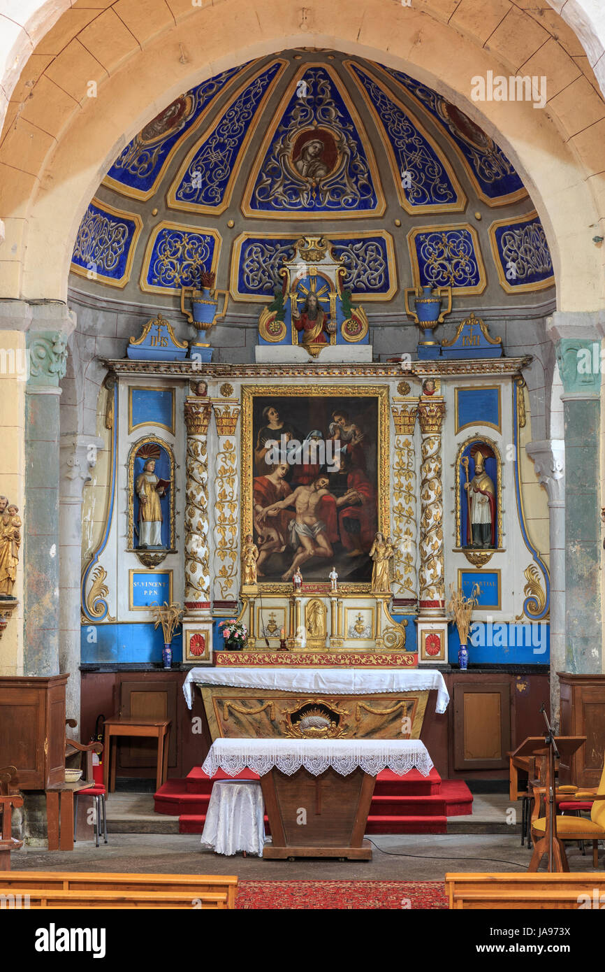 Francia, Cantal, Coltines, San Marziale e Saint Vincent chiesa, il coro Foto Stock