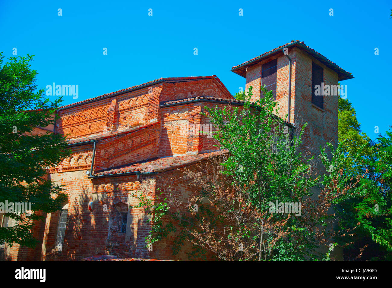 Casa, costruendo, dentro la chiesa, città, pietra, finestra, oblò, dormer Foto Stock