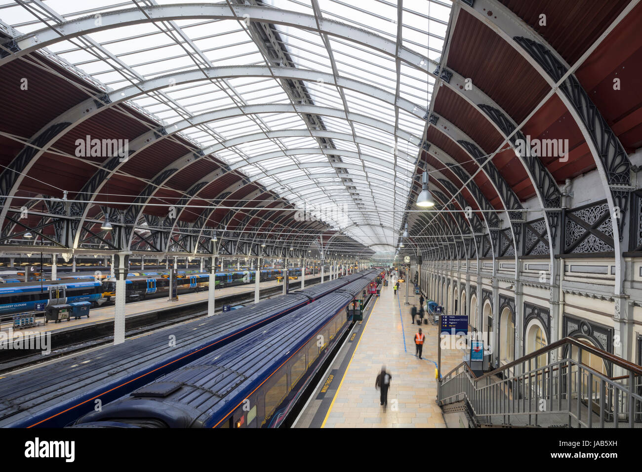 La stazione di Paddington e piattaforme Foto Stock