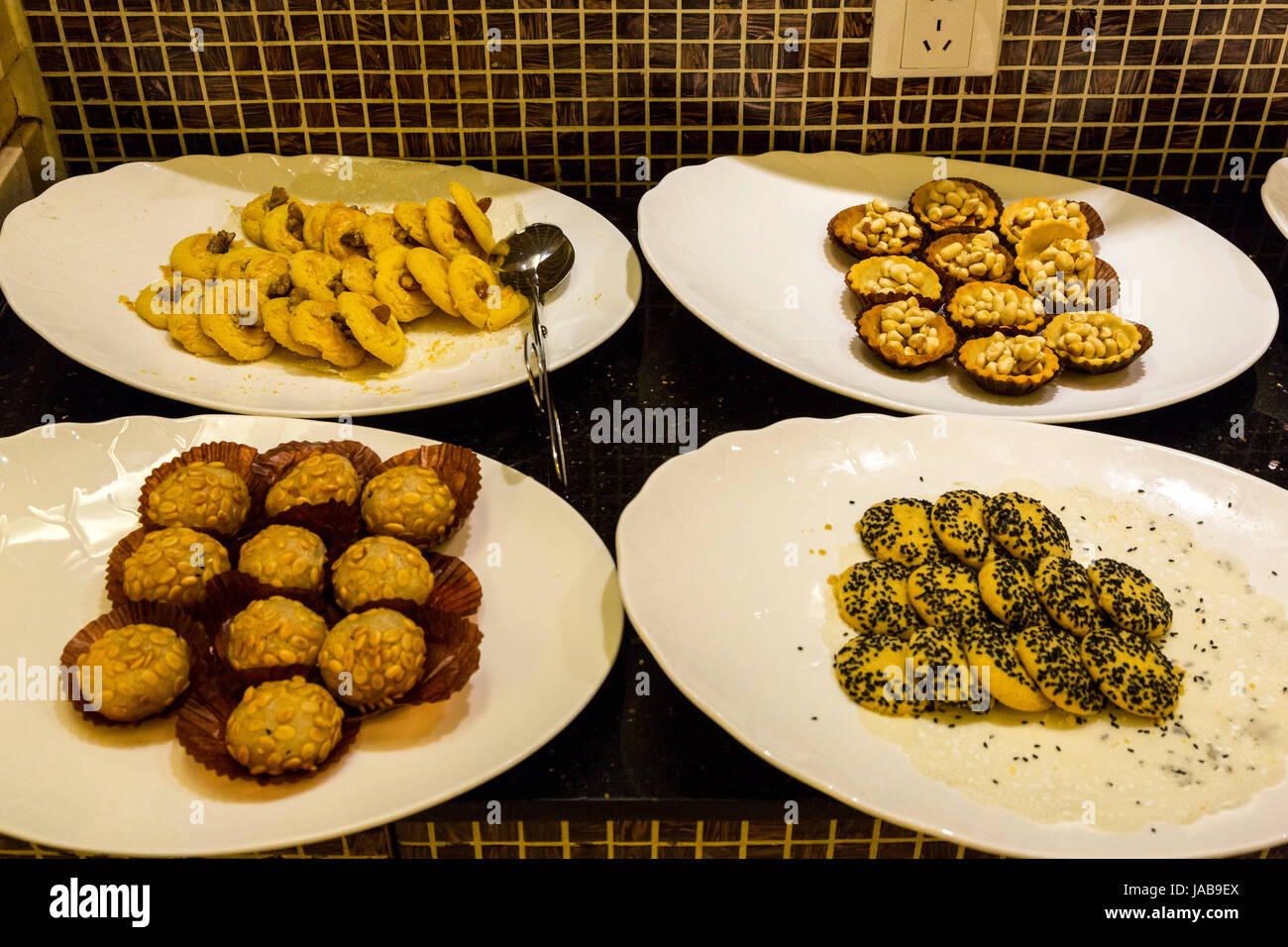 Yangshuo, Cina. Hotel La prima colazione a Buffet scelte. Foto Stock